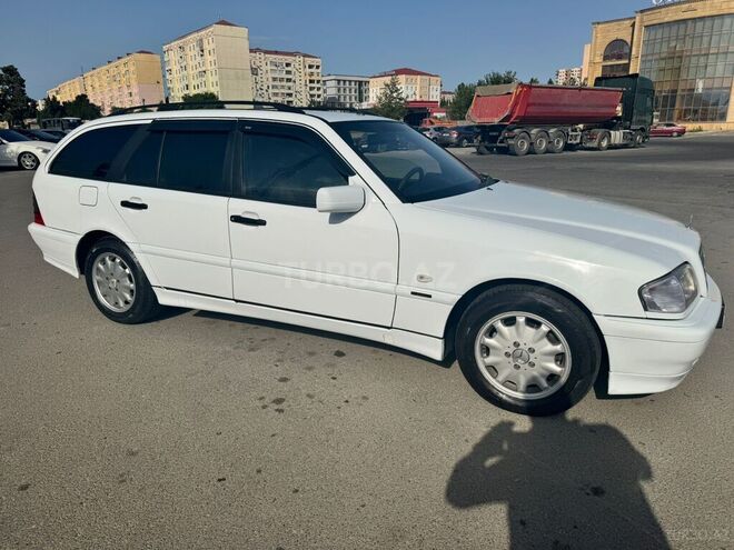 Mercedes C 200 2000, 258,539 km - 2.0 l - Sumqayıt