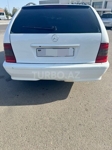 Mercedes C 200 2000, 258,539 km - 2.0 l - Sumqayıt