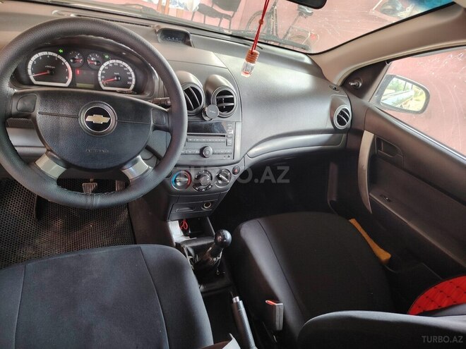 Chevrolet Aveo 2011, 383,000 km - 1.2 l - Salyan