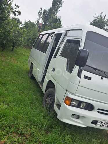 Hyundai County 2001, 320,000 km - 3.9 l - Quba