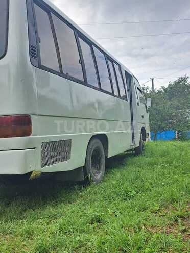 Hyundai County 2001, 320,000 km - 3.9 l - Quba