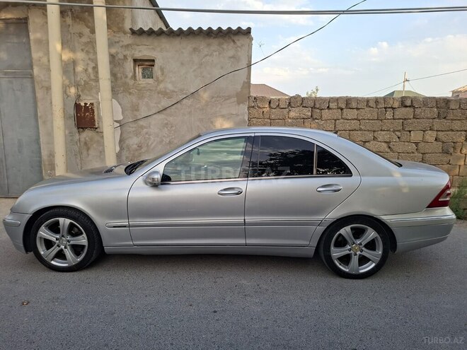 Mercedes C 240 2000, 457,000 km - 2.6 л - Bakı