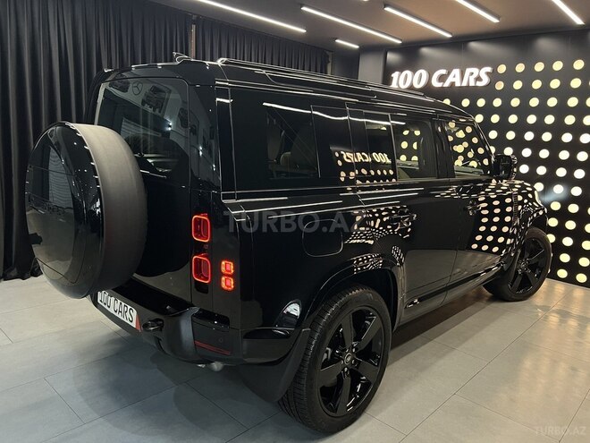 Land Rover Defender-5
