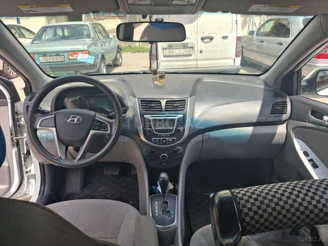 Hyundai Accent 2014, 70,000 km - 1.6 l - Bakı