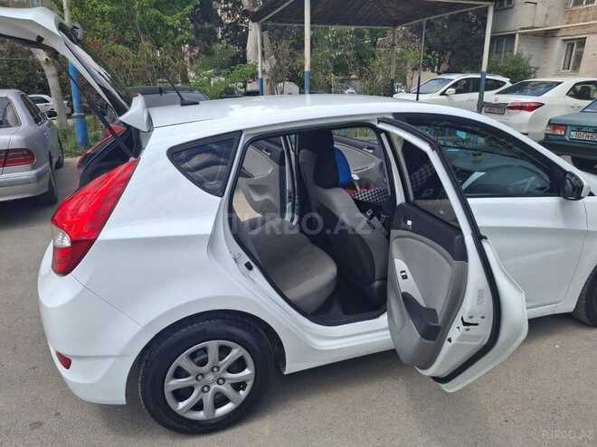 Hyundai Accent 2014, 70,000 km - 1.6 l - Bakı