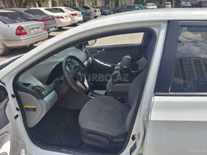 Hyundai Accent 2014, 70,000 km - 1.6 l - Bakı