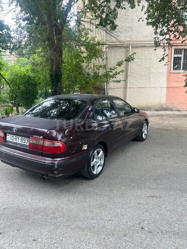 Toyota Carina 1994, 332,000 km - 1.6 l - Sumqayıt