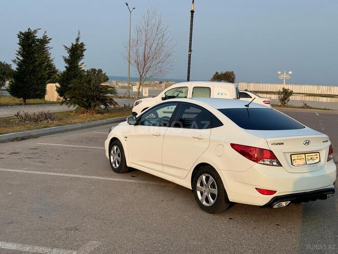 Hyundai Accent 2013, 209,000 km - 1.6 l - Bakı