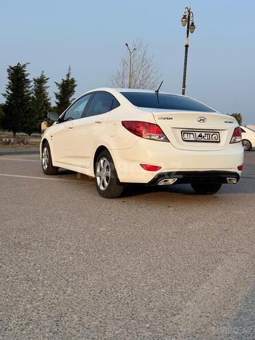 Hyundai Accent 2013, 209,000 km - 1.6 l - Bakı