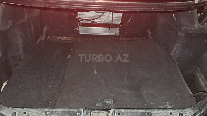 Mercedes E 270 2001, 535,200 km - 2.7 l - Bakı