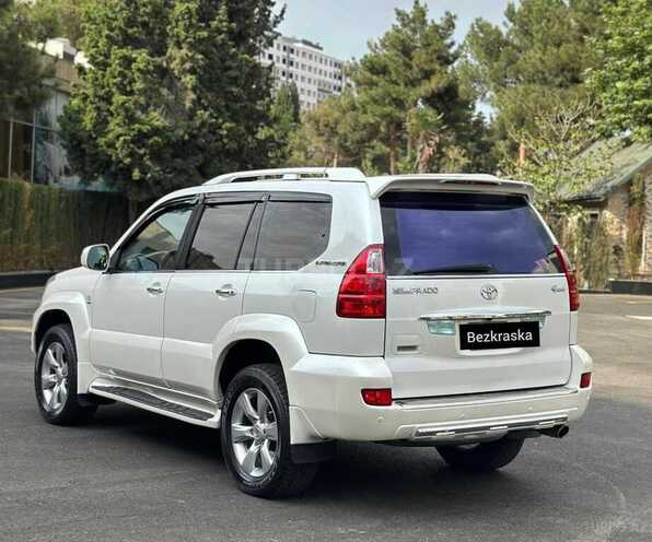 Toyota Land Cruiser Prado-5
