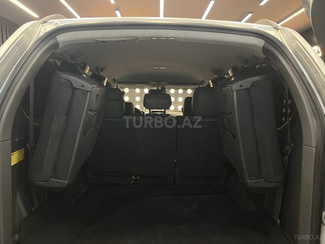 Toyota Land Cruiser Prado-15