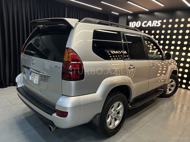 Toyota Land Cruiser Prado-4