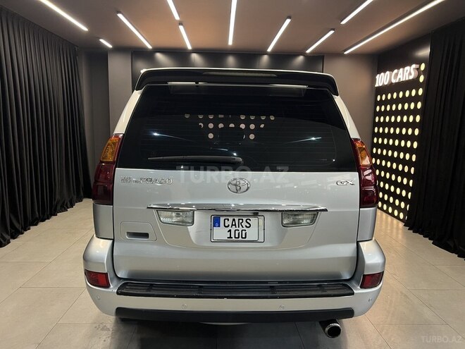 Toyota Land Cruiser Prado-5