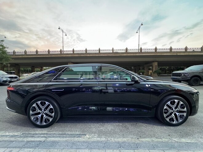 Hyundai Grandeur-9