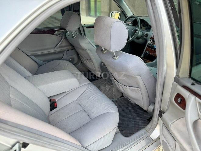 Mercedes E 320 2000, 400,000 km - 3.2 l - Gəncə