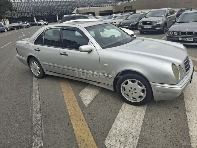 Mercedes E 240 1997, 565,000 km - 2.4 l - Bakı