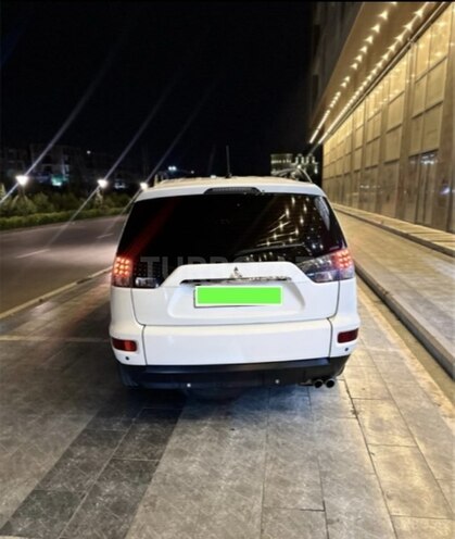 Mitsubishi Outlander 2011, 193,000 km - 3.0 l - Bakı