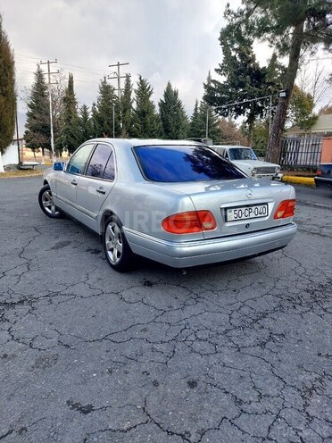 Mercedes C 230 1995, 342,000 km - 2.3 л - Zaqatala