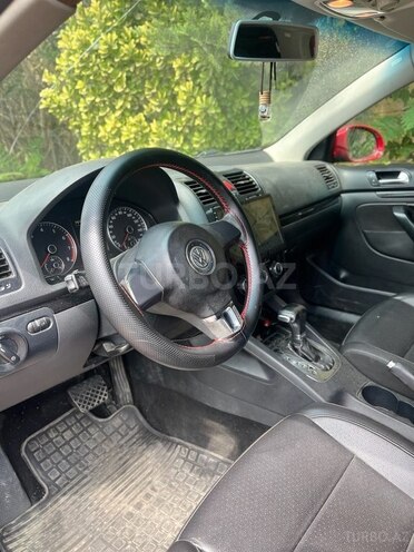 Volkswagen Jetta-7