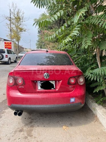 Volkswagen Jetta-4