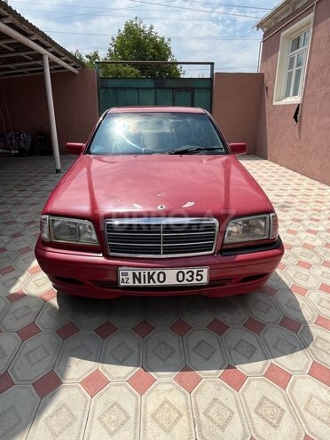 Mercedes C 180 1997, 365,235 km - 1.8 l - Qazax