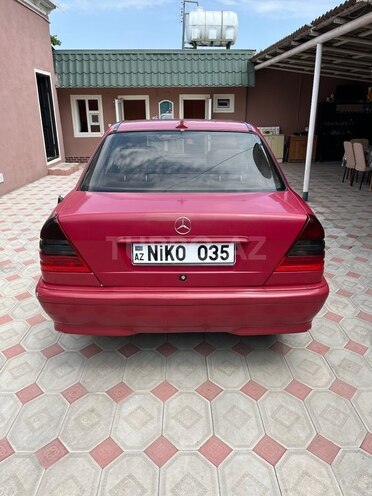 Mercedes C 180 1997, 365,235 km - 1.8 l - Qazax