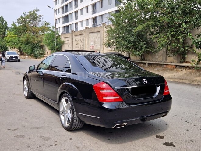 Mercedes S 350 2009, 215,800 km - 3.5 l - Bakı