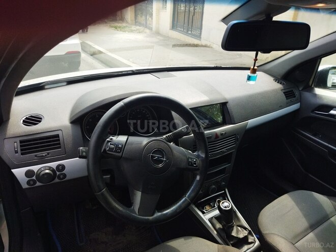 Opel Astra 2006, 310,971 km - 1.3 l - Bakı
