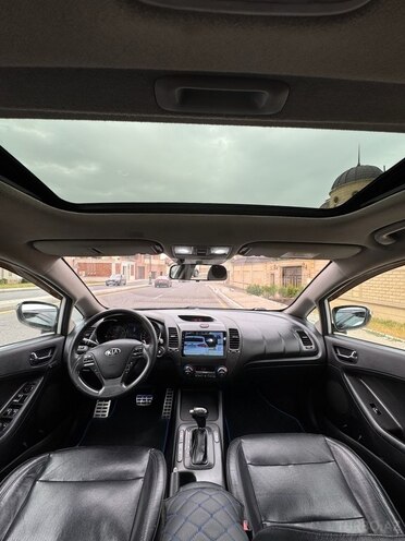 Kia Cerato-7