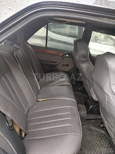 Mercedes E 220 1994, 400,000 km - 2.2 l - Şamaxı