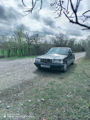Mercedes 190 1990, 350,000 km - 2.0 l - Şəki