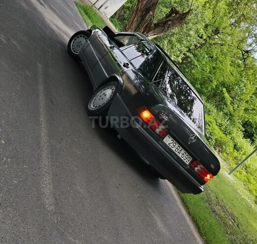 Mercedes 190 1990, 350,000 km - 2.0 l - Şəki