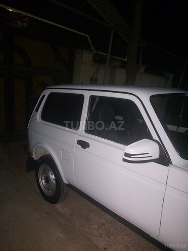 LADA (VAZ) Niva 2009, 240,000 km - 1.7 л - Saatlı