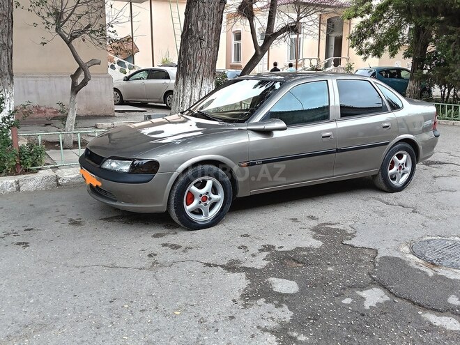 Opel Vectra-8