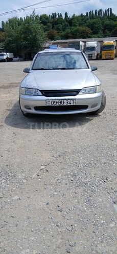 Opel Vectra 1998, 340,000 km - 1.8 l - Quba