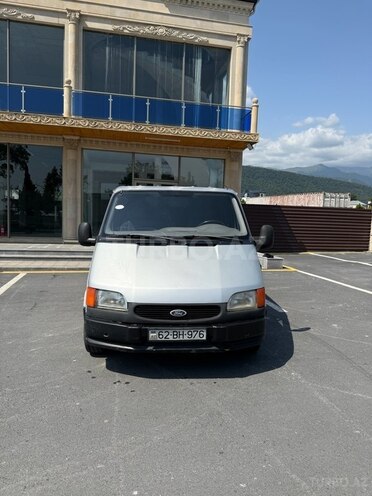 Ford Transit 1999, 371,000 km - 2.5 l - Zaqatala