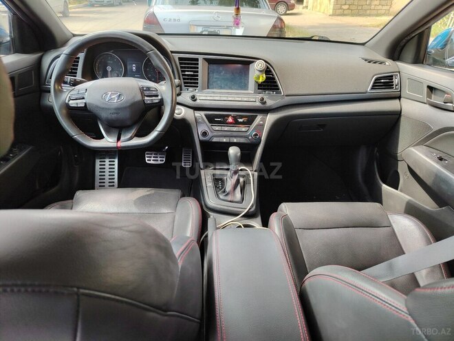 Hyundai Elantra 2018, 48,000 km - 1.6 л - Goranboy