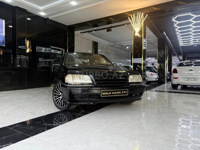 Mercedes C 230-1