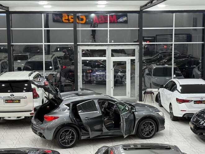 Infiniti Q30 2018, 79,000 km - 2.0 l - Sumqayıt