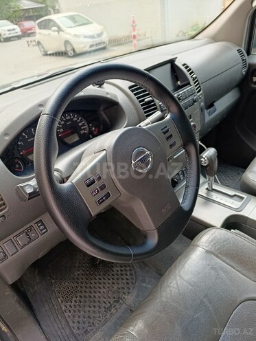 Nissan Navara 2007, 239,000 km - 2.5 l - Bakı