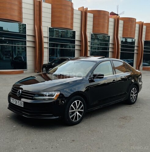 Volkswagen Jetta-1