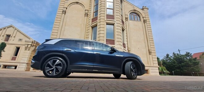 Volkswagen ID.6 Crozz 2023, 44,300 km - 0.0 l - Bakı