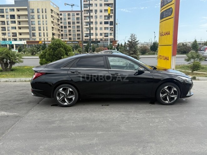 Hyundai Elantra 2021, 73,000 km - 1.6 l - Bakı