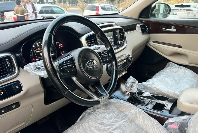 Kia Sorento-6