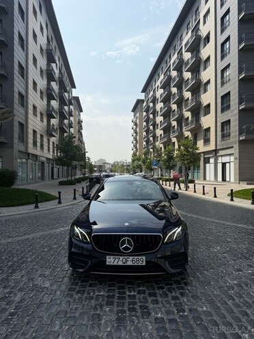 Mercedes E 300 4MATIC 2017, 111,140 km - 2.0 л - Bakı