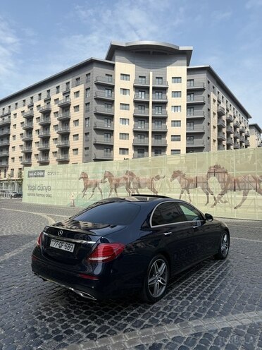 Mercedes E 300 4MATIC 2017, 111,140 km - 2.0 л - Bakı