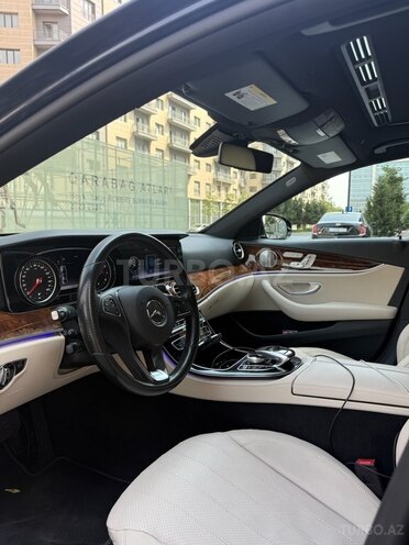 Mercedes E 300 4MATIC 2017, 111,140 km - 2.0 л - Bakı