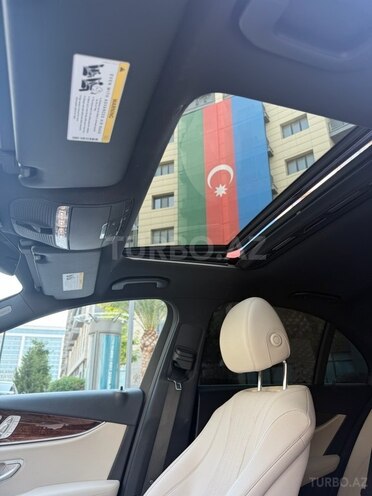 Mercedes E 300 4MATIC 2017, 111,140 km - 2.0 л - Bakı