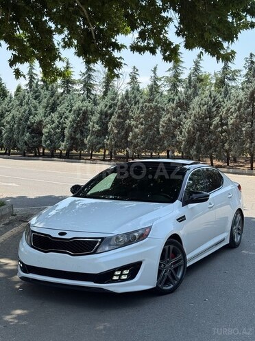 Kia Optima-3